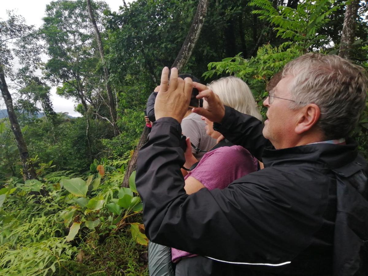 Grand Selva Lodge & Tours テナ エクステリア 写真