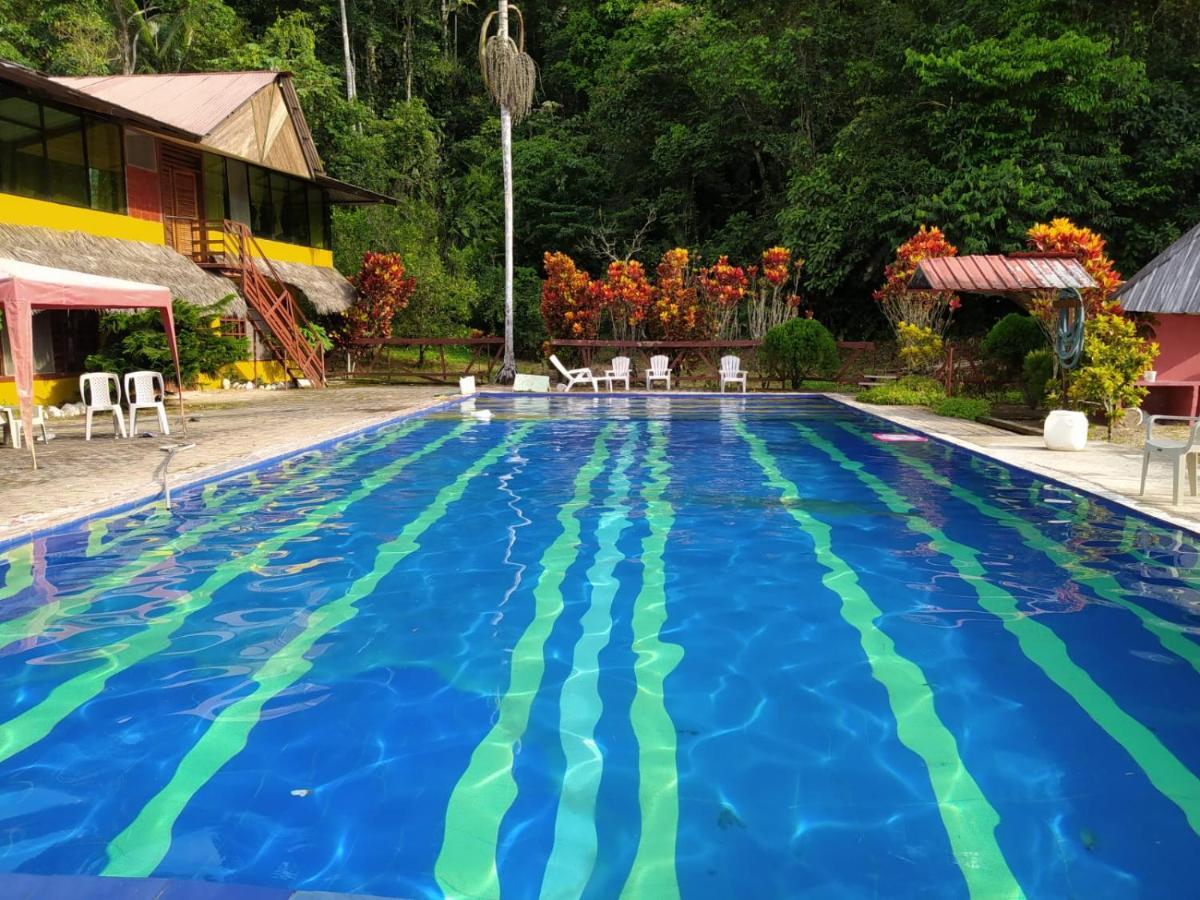 Grand Selva Lodge & Tours テナ エクステリア 写真