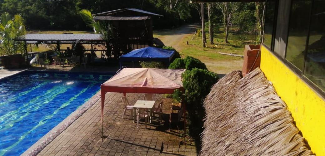 Grand Selva Lodge & Tours テナ エクステリア 写真