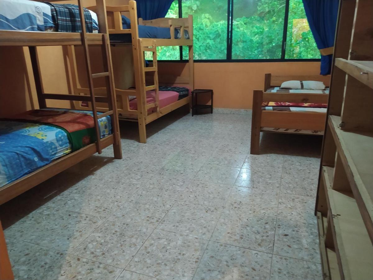 Grand Selva Lodge & Tours テナ エクステリア 写真