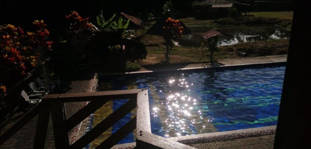 Grand Selva Lodge & Tours テナ エクステリア 写真