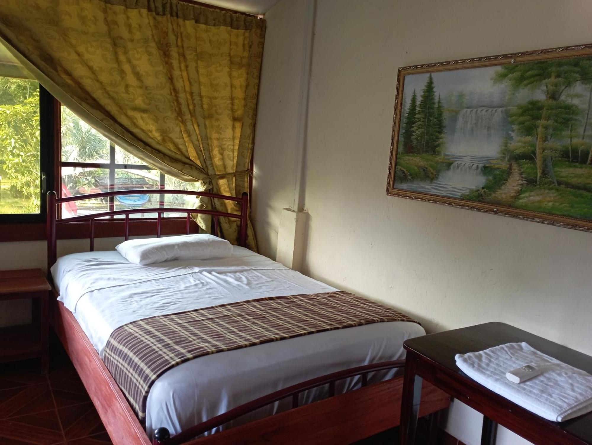 Grand Selva Lodge & Tours テナ エクステリア 写真