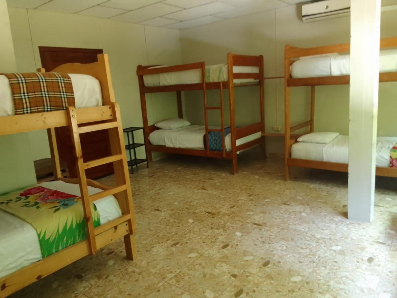 Grand Selva Lodge & Tours テナ エクステリア 写真